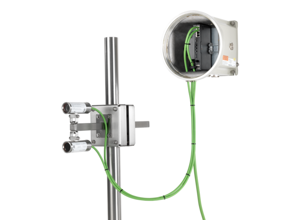 ExConnection Rail FA54 pole mounted with 2 sensor units 