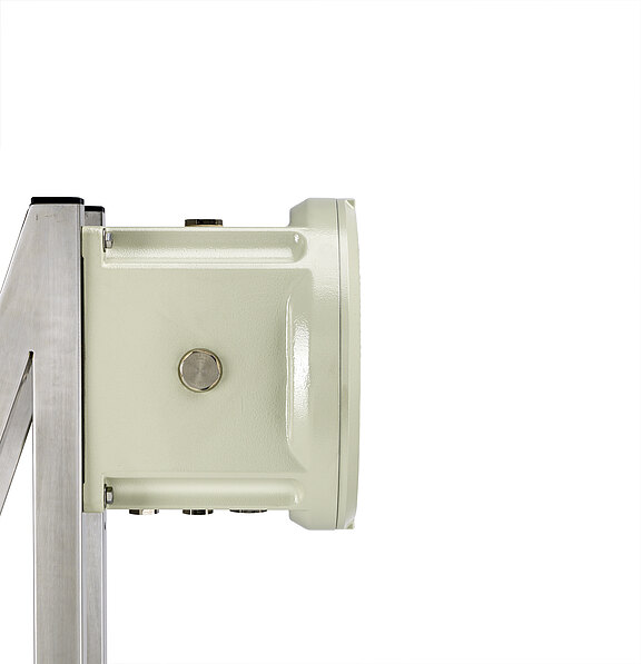 ExConnection Rail 4 POE PS24 side-view mounted