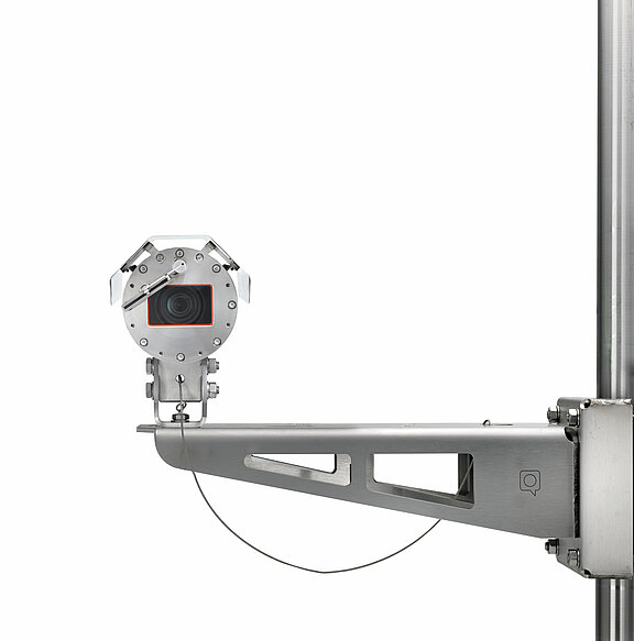 ExCam XF Q1785: front view